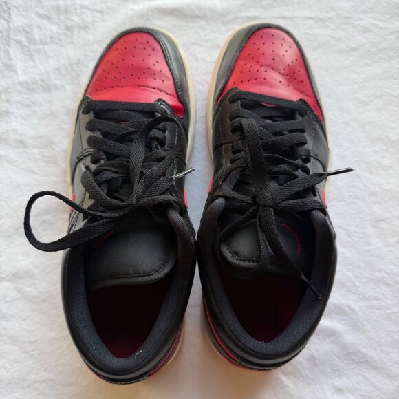 Nike Air Jordan 1 Low Black/Red Retro Sneakers Womens Size 9.5 Leather - Picture 7 of 9
